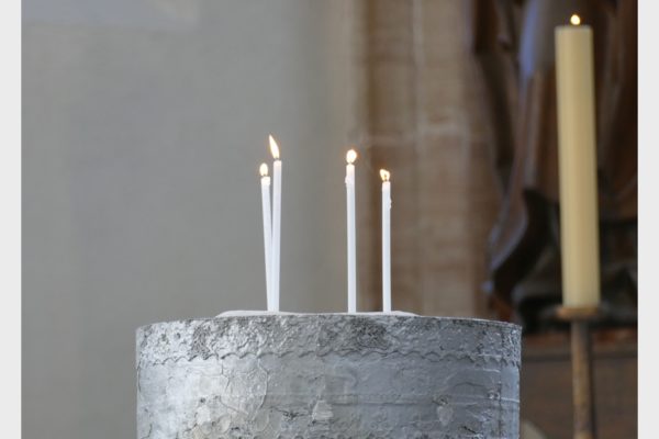 Werk von Benjamin Bergmann beim Lichtmess-Gottesdienst 2021 in der Spitalkirche Schwabach.